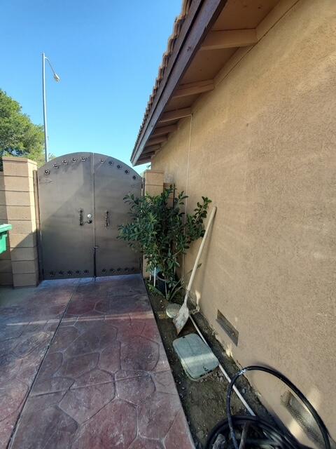 45435 Elm Street, Unit STUDIO Indio, CA 92201 - Photo 9 of 9 studio entrance