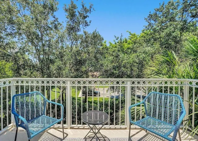 $2,300 | 9857 Baywinds Boulevard, Unit 9302, West Palm Beach, FL 33411