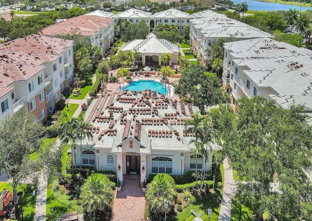 $2,300 | 9857 Baywinds Boulevard, Unit 9302, West Palm Beach, FL 33411