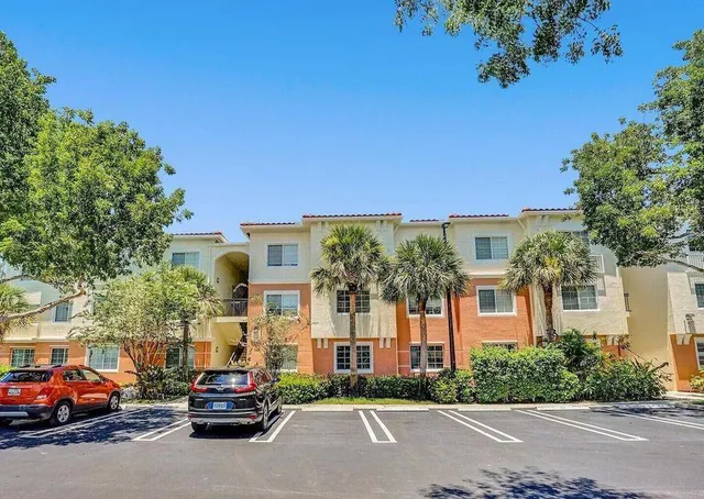 $2,300 | 9857 Baywinds Boulevard, Unit 9302, West Palm Beach, FL 33411
