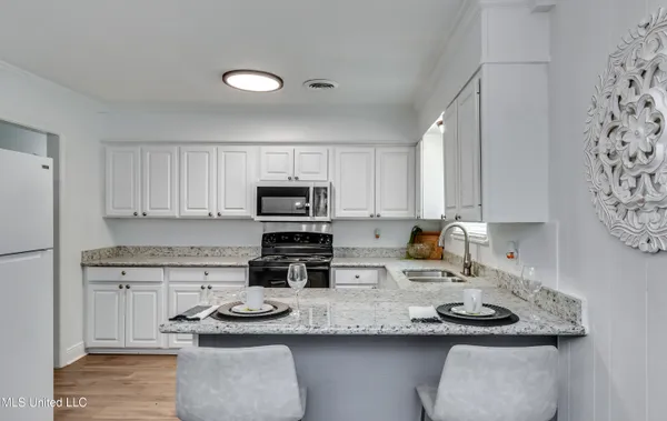 $124,900 | 667 Queen Circle, Jackson, MS 39209