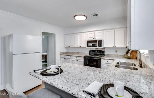 $124,900 | 667 Queen Circle, Jackson, MS 39209