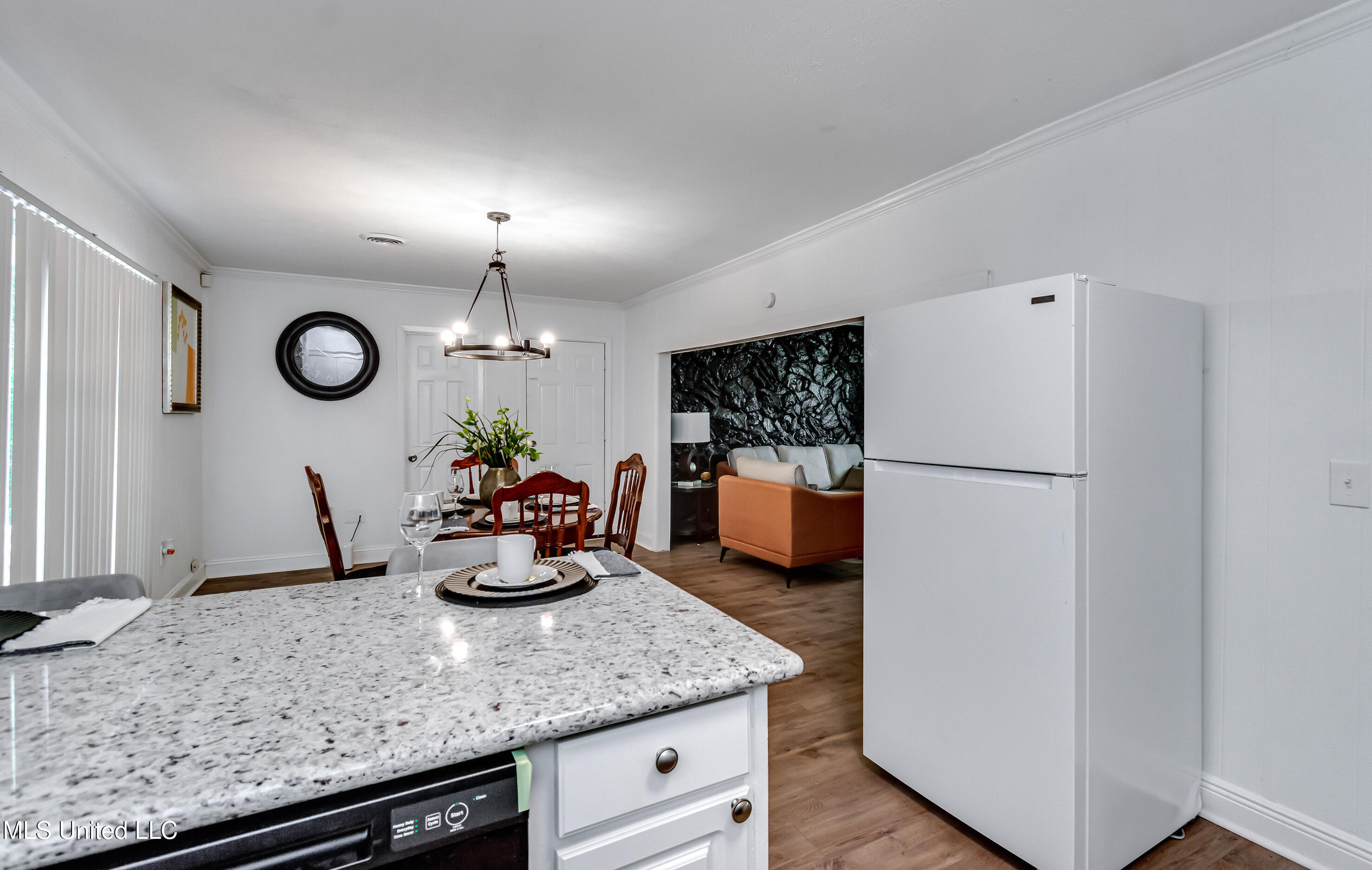 667 Queen Circle Jackson, MS 39209 - Photo 20 of 38 667 Queen Cir-34