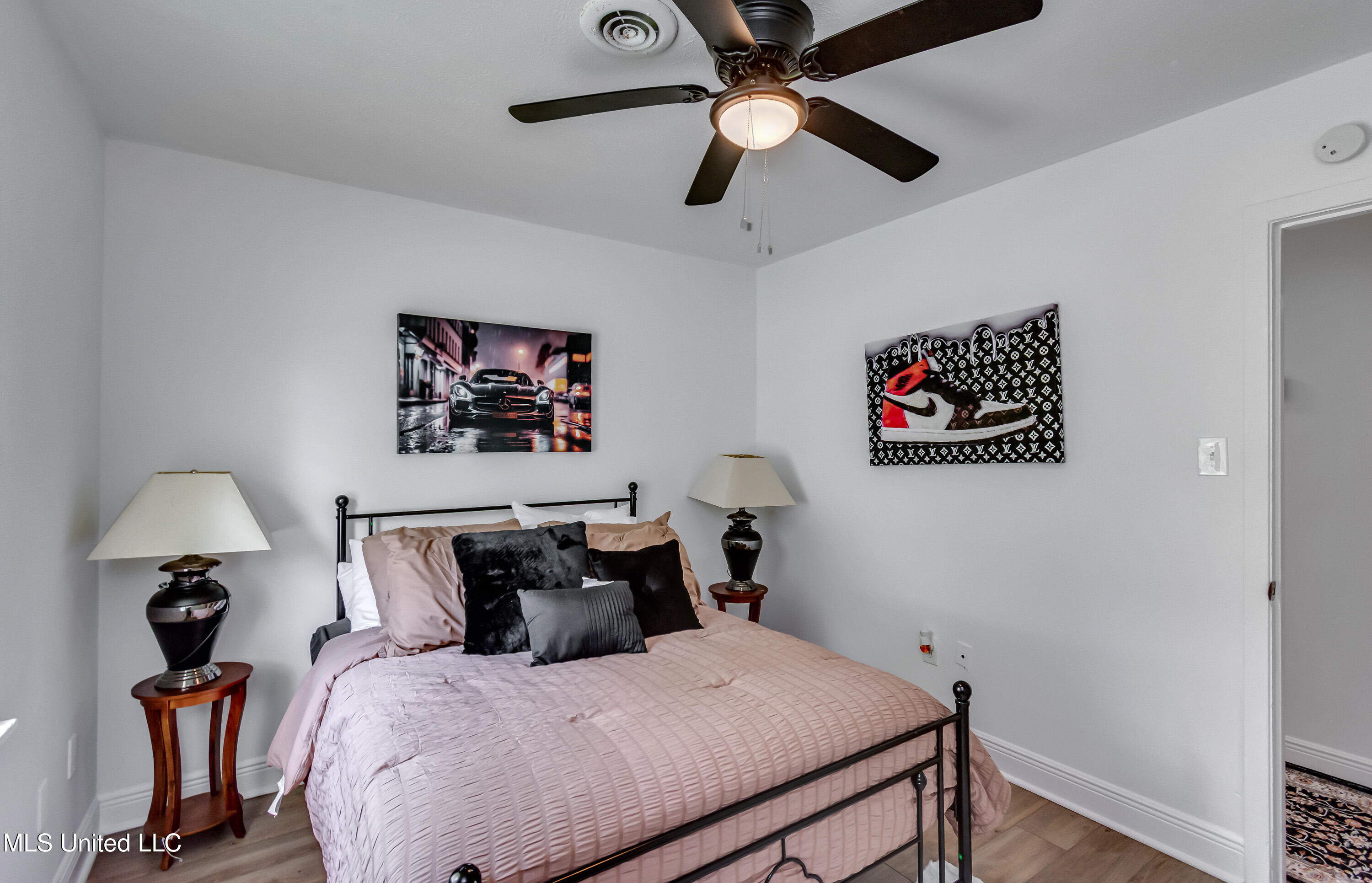 667 Queen Circle Jackson, MS 39209 - Photo 23 of 38 667 Queen Cir-37