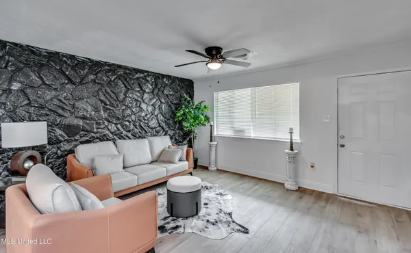 $124,900 | 667 Queen Circle, Jackson, MS 39209