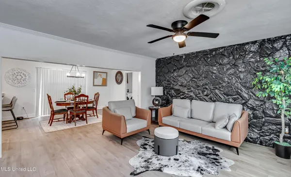 $124,900 | 667 Queen Circle, Jackson, MS 39209