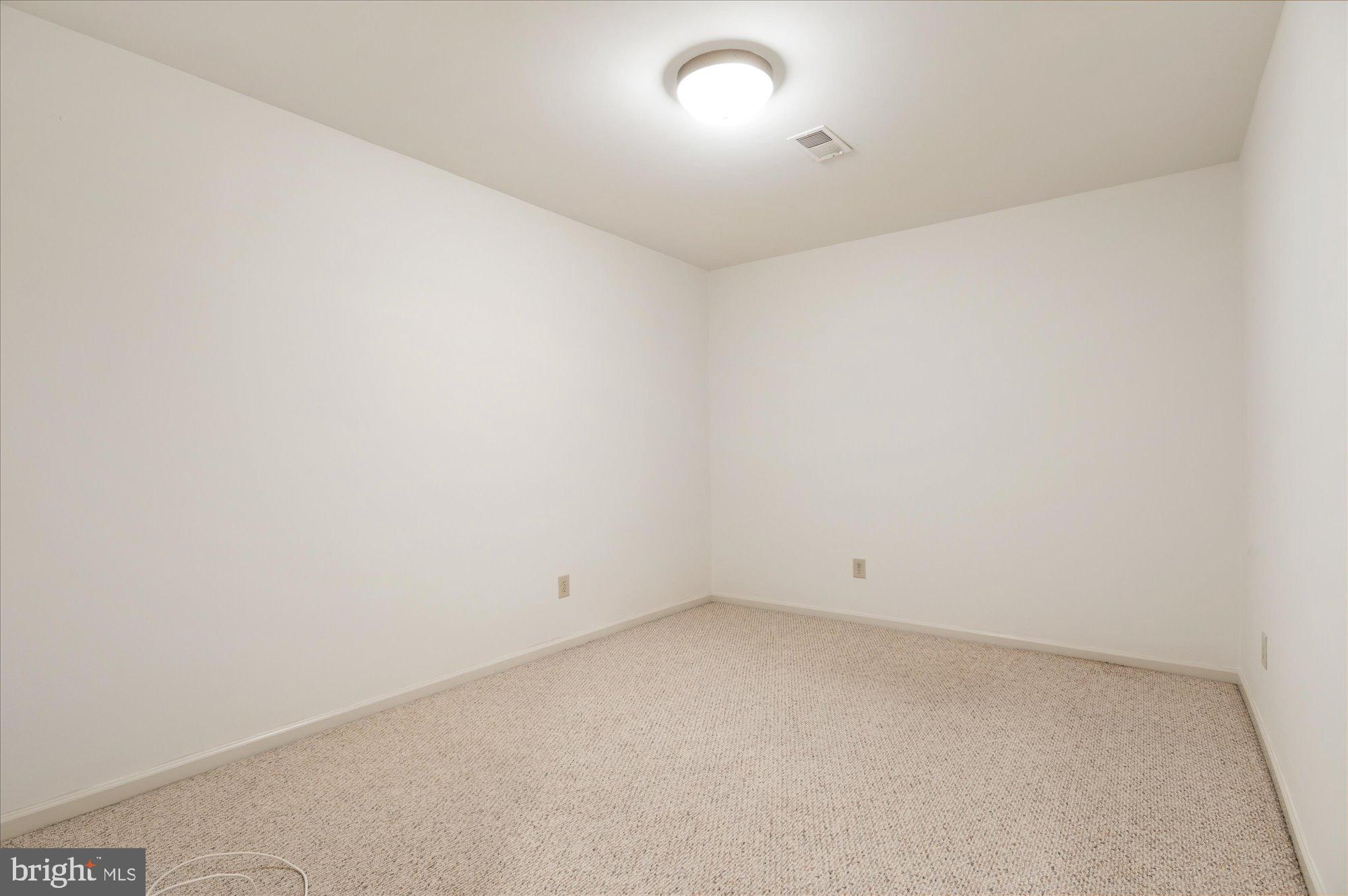 8319 Rising Ridge Way Bethesda, MD 20817 - Photo 40 of 44 Bedroom