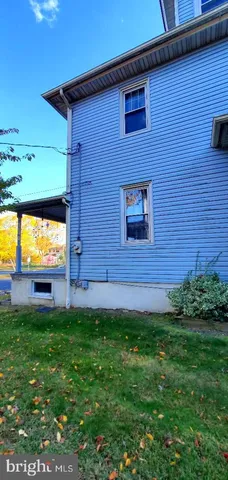 a view of a bird view of the ocean