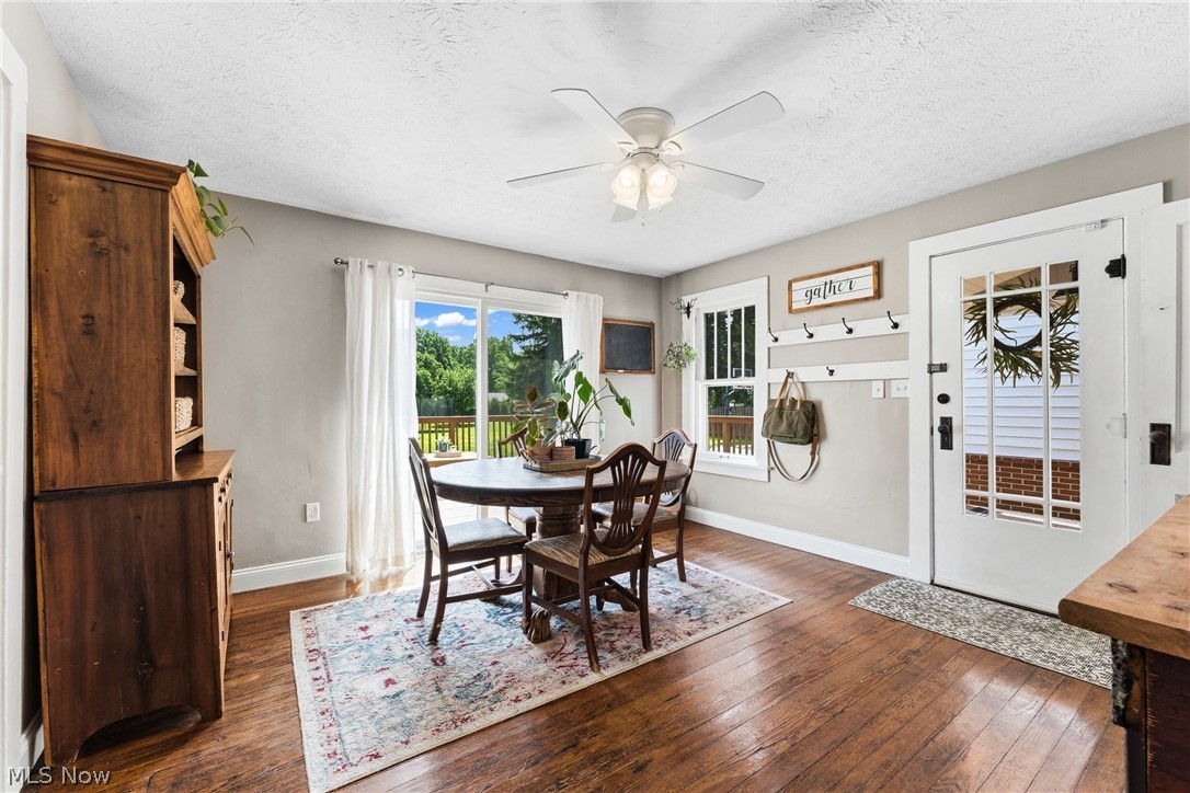 5983 Kungle Road Clinton, OH 44216 - Photo 13 of 29 Dining area