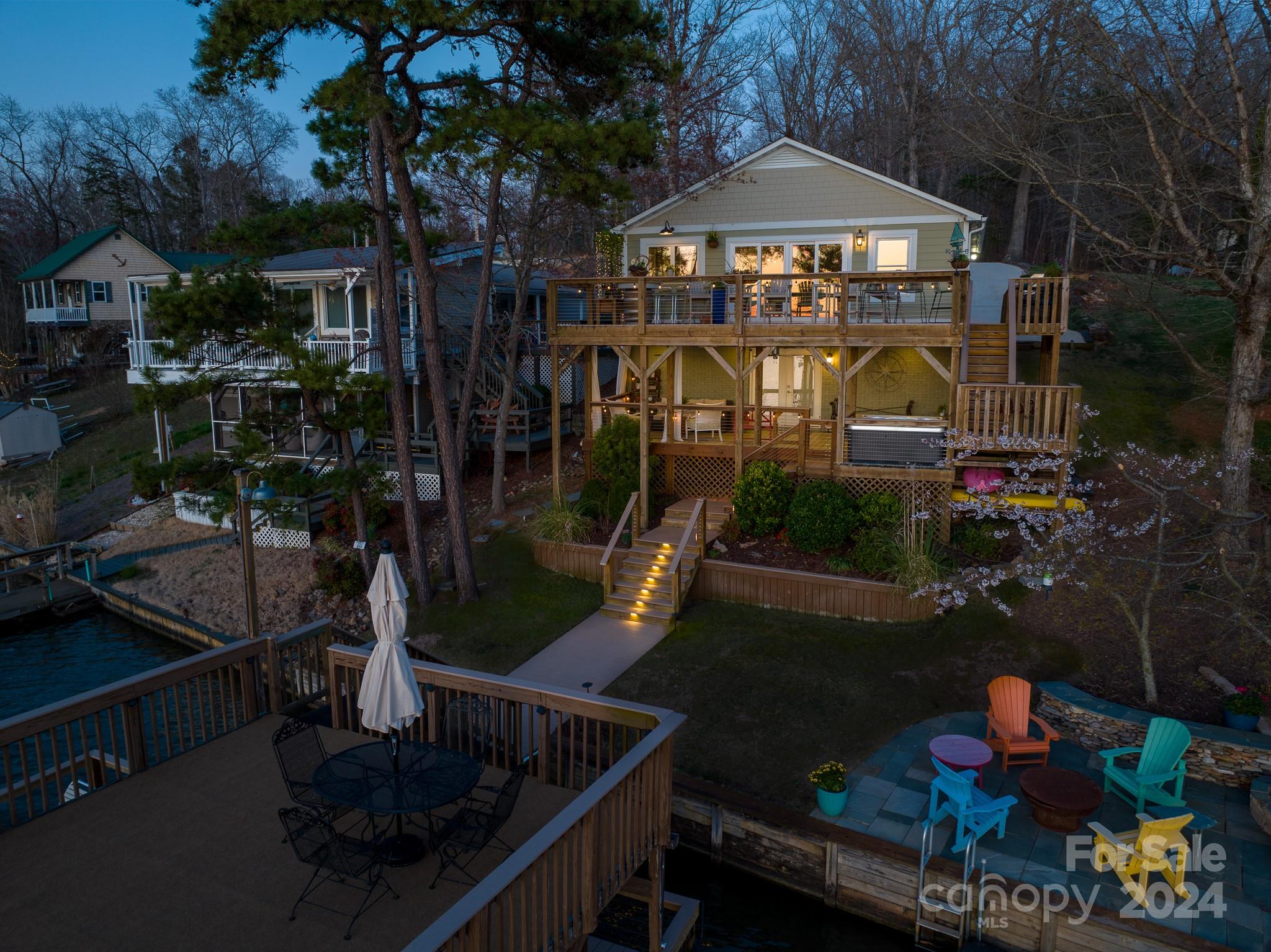 152 Shoreline Road Badin Lake, NC 28127 - Photo 2 of 48 Gallery Image 2