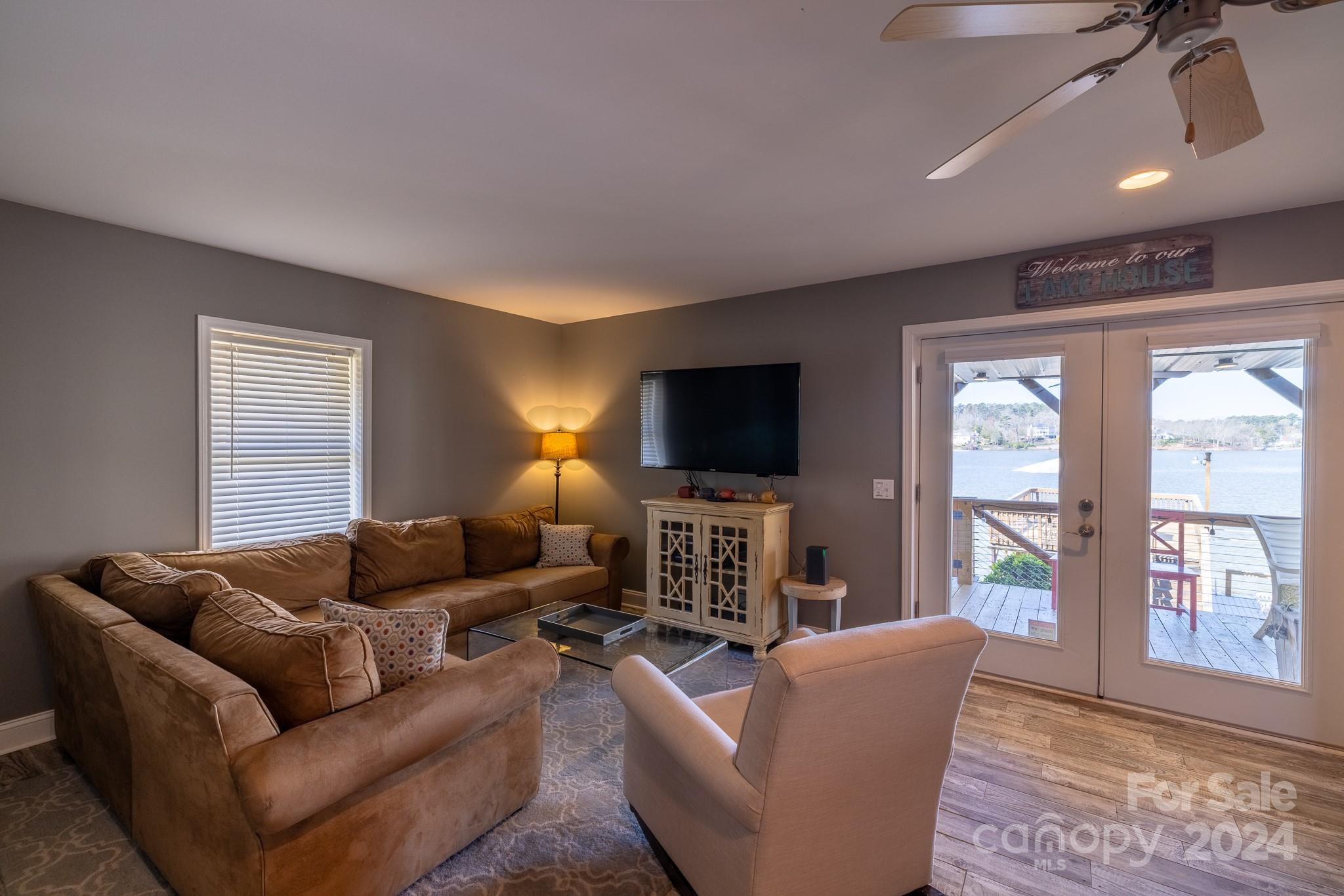 152 Shoreline Road Badin Lake, NC 28127 - Photo 27 of 48 Gallery Image 27