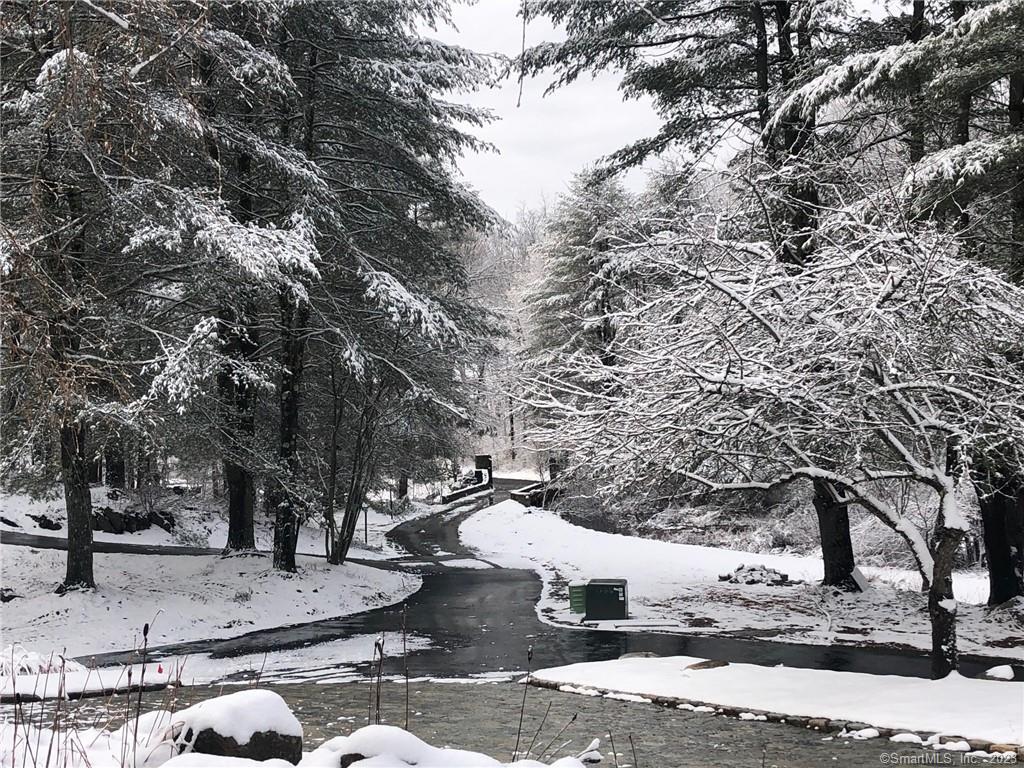 29 Tito Lane Wilton, CT 06897 - Photo 6 of 40