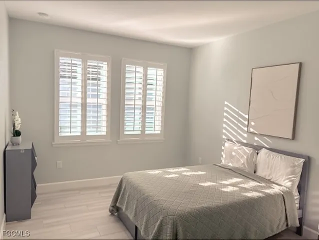 $4,000 | 2038 Grove Drive, Naples, FL 34120