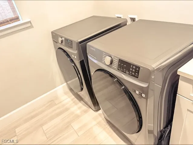 $4,000 | 2038 Grove Drive, Naples, FL 34120