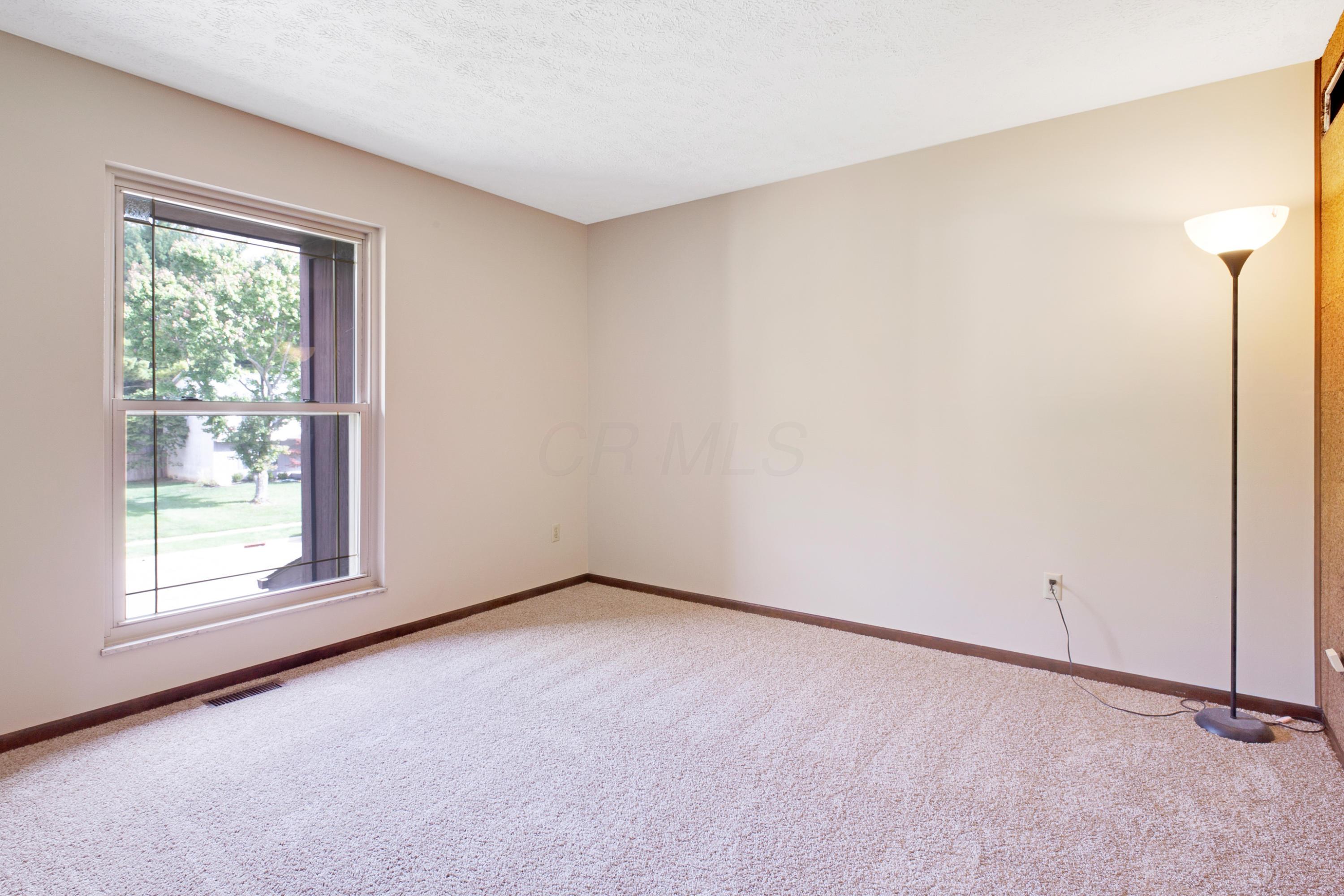 803 Riva Ridge Boulevard Columbus, OH 43230 - Photo 27 of 39 Gallery Image 27