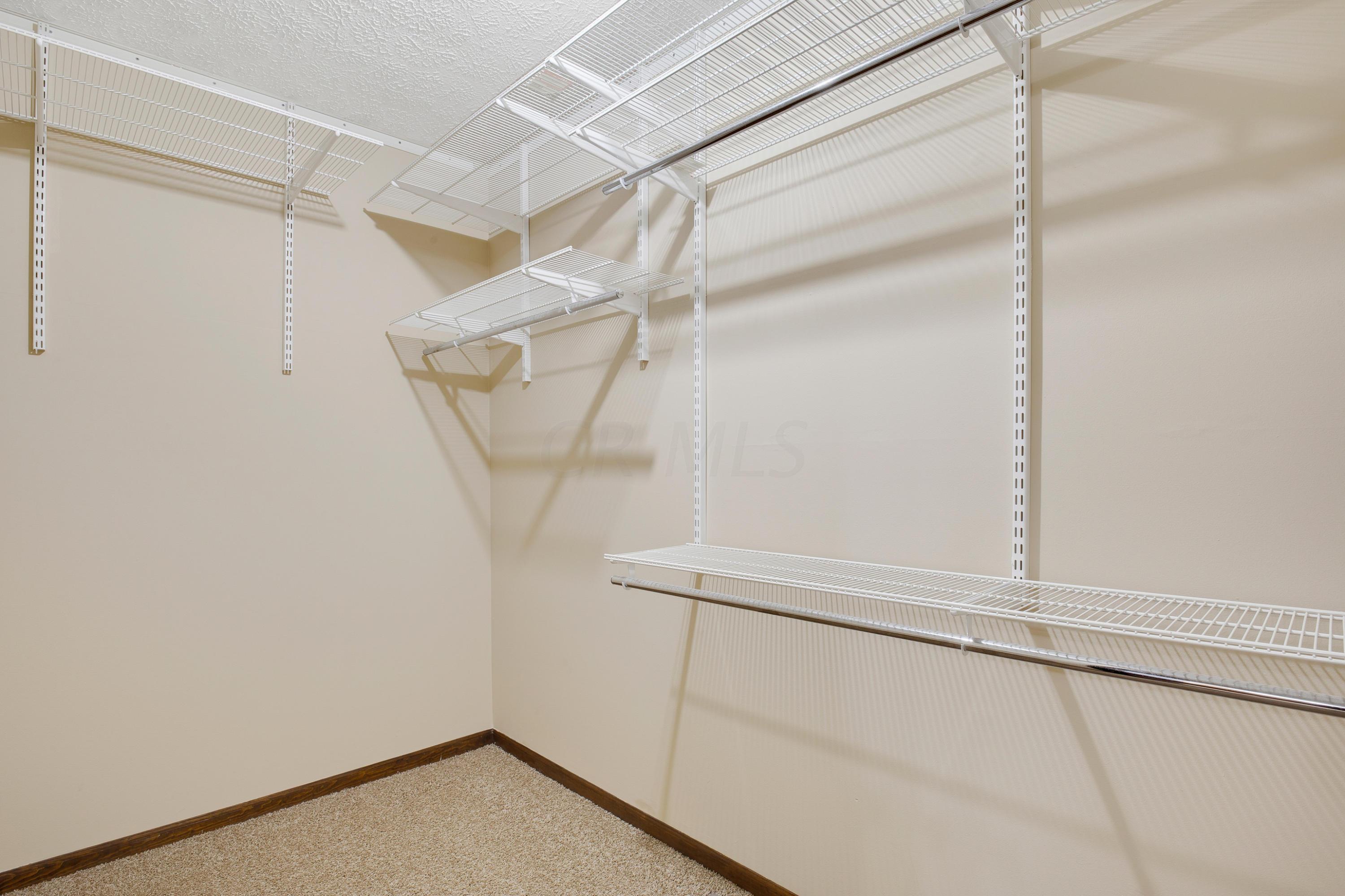 803 Riva Ridge Boulevard Columbus, OH 43230 - Photo 29 of 39 Gallery Image 29