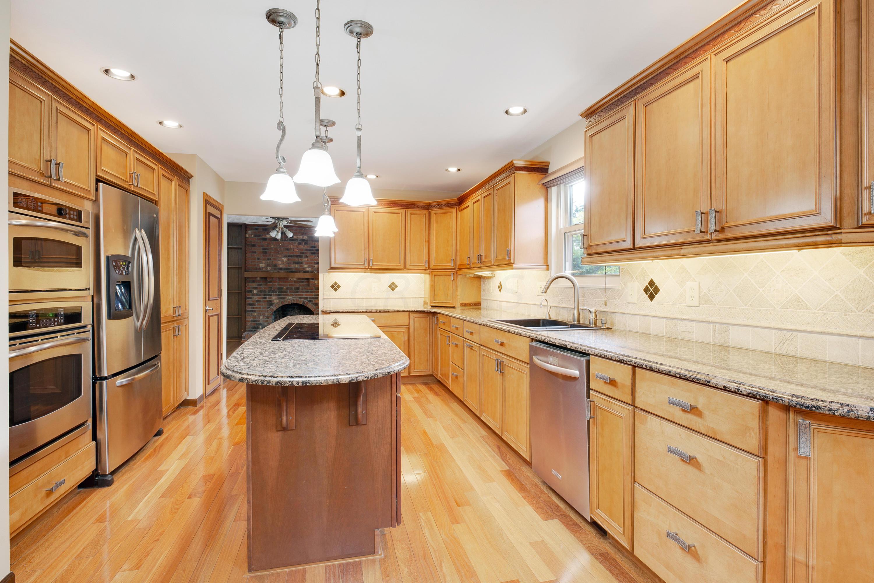 803 Riva Ridge Boulevard Columbus, OH 43230 - Photo 10 of 39 Gallery Image 10