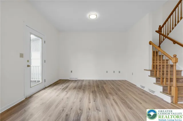 $2,470 | 1332 Adams Street, Northampton, PA 18067