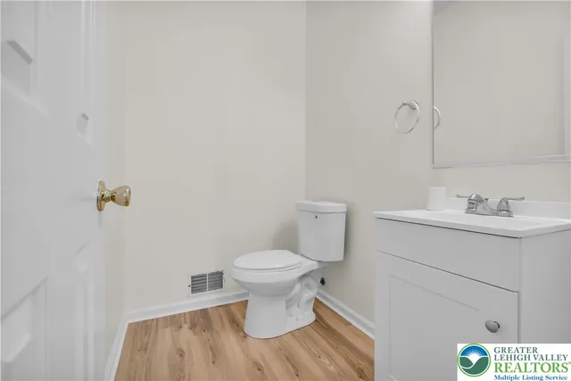 $2,470 | 1332 Adams Street, Northampton, PA 18067