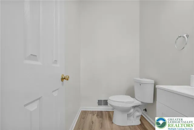 $2,470 | 1332 Adams Street, Northampton, PA 18067