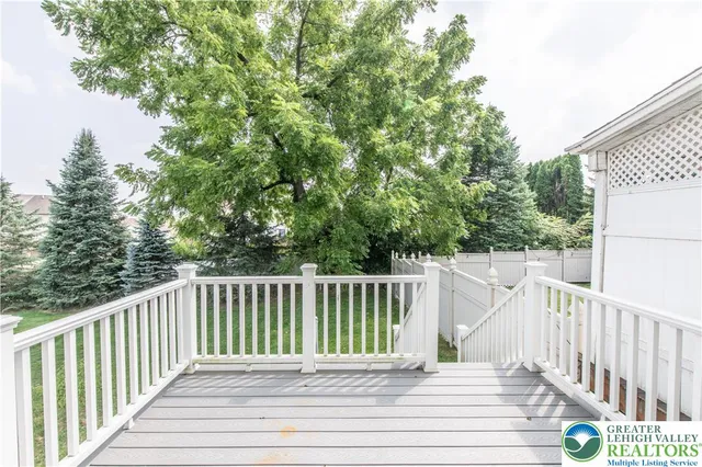 $2,470 | 1332 Adams Street, Northampton, PA 18067