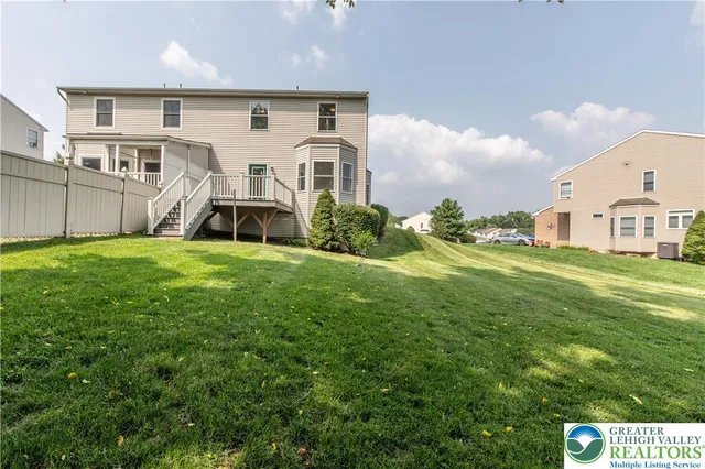 $2,470 | 1332 Adams Street, Northampton, PA 18067