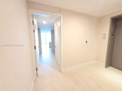 $629,900 | 16385 Biscayne Boulevard, Unit 1019, North Miami Beach, FL 33160