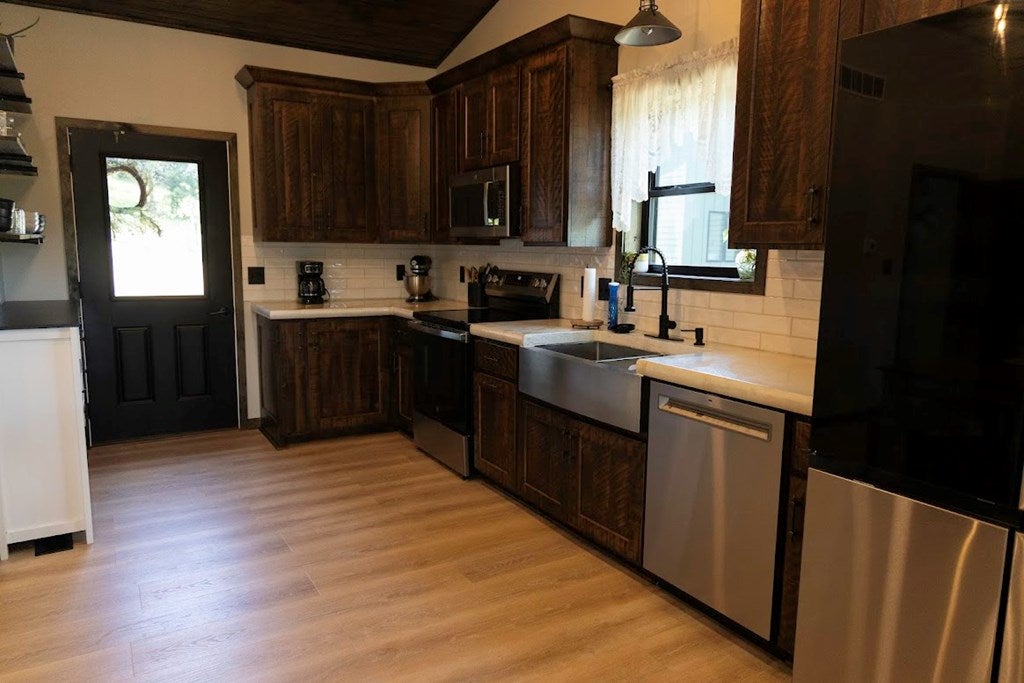 10744 Wildflower Ridge Road Unionville, MO 63565 - Photo 5 of 54 Gallery Image 5