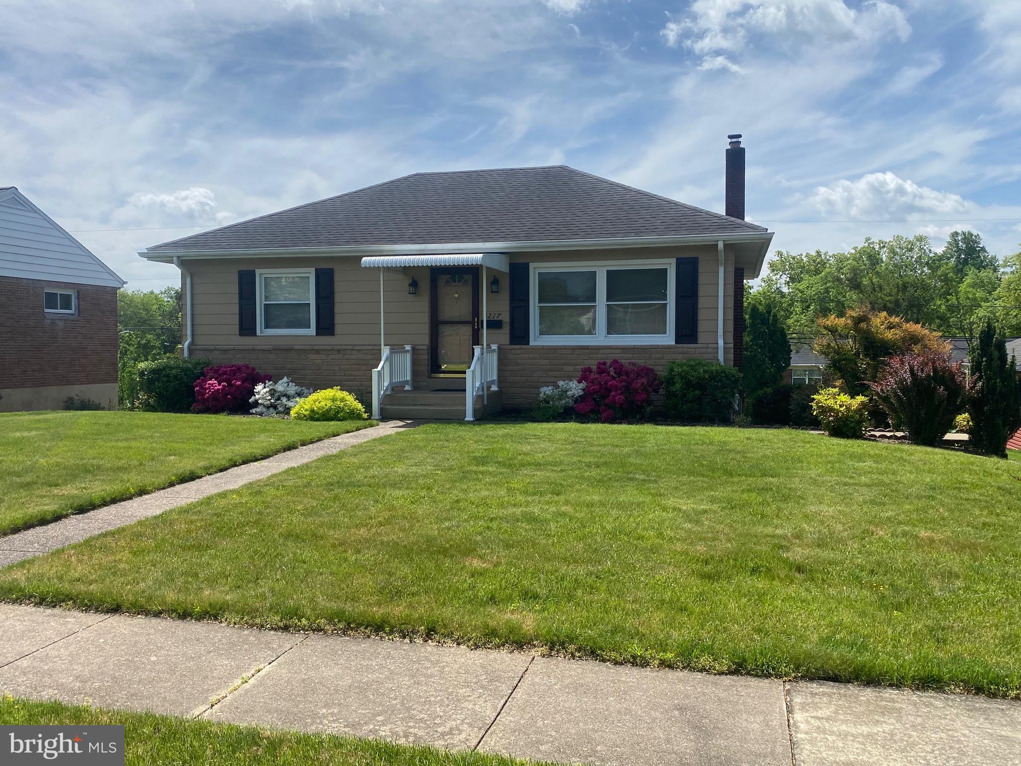 3217 Brookfield Road Harrisburg, PA 17109 - Photo 2 of 22