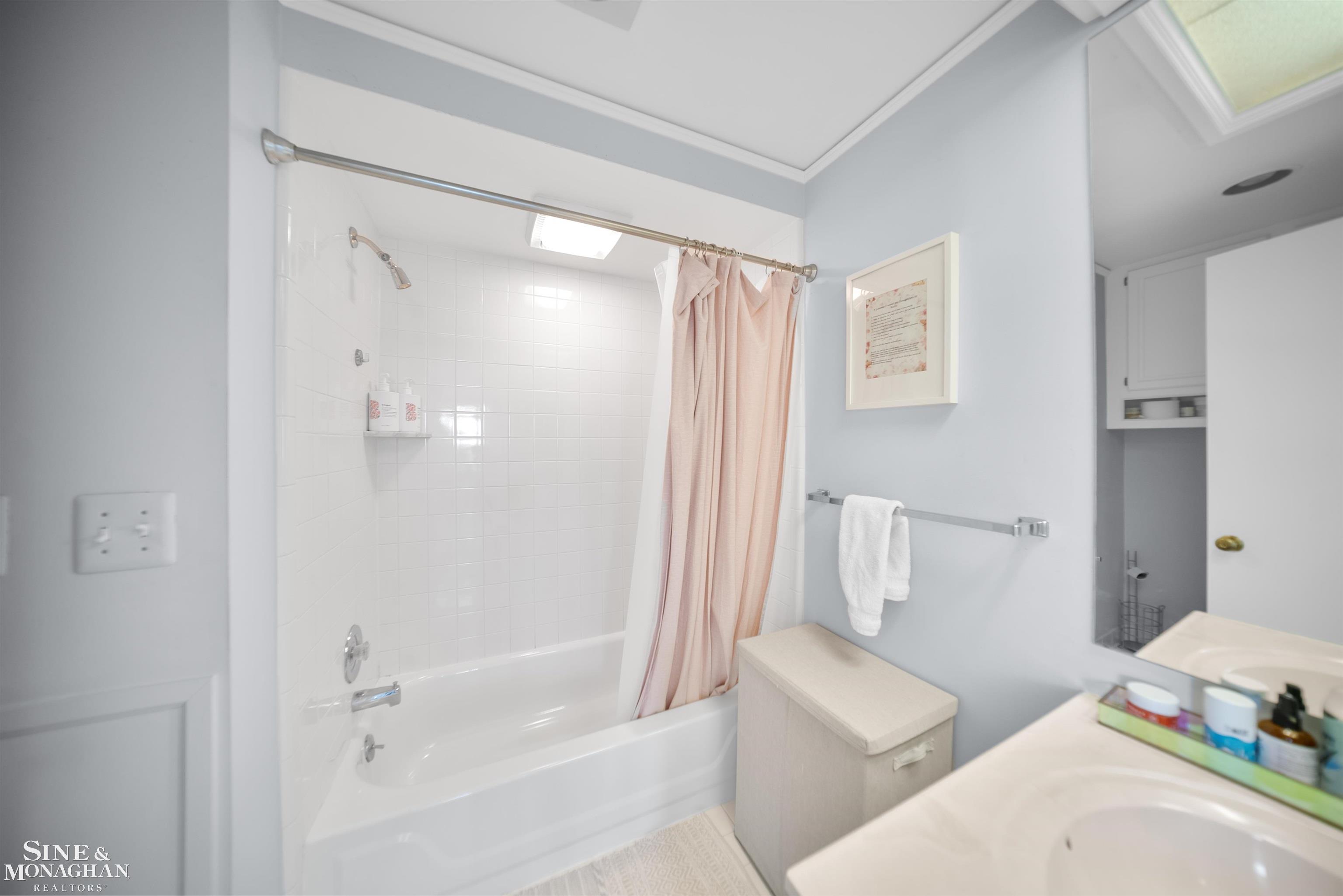 32 Harbor Hill Road Grosse Pointe, MI 48236 - Photo 26 of 52 50140306-d72b39e0-4599-4a74-b945-7e062bda793e.JPG