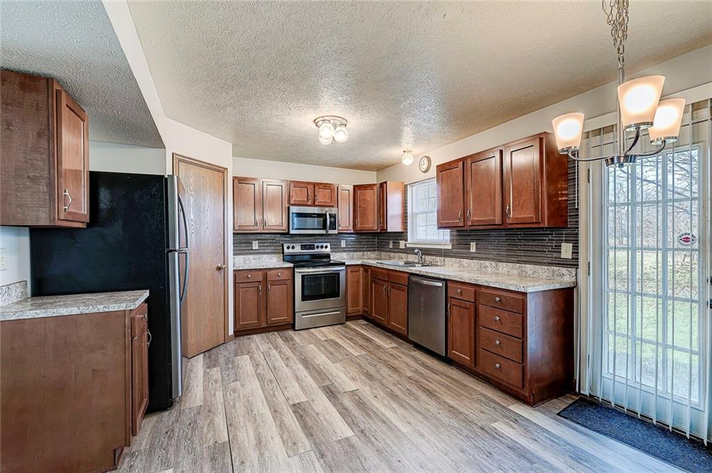 6322 Bearsdale Circle Indianapolis, IN 46236 - Photo 14 of 30