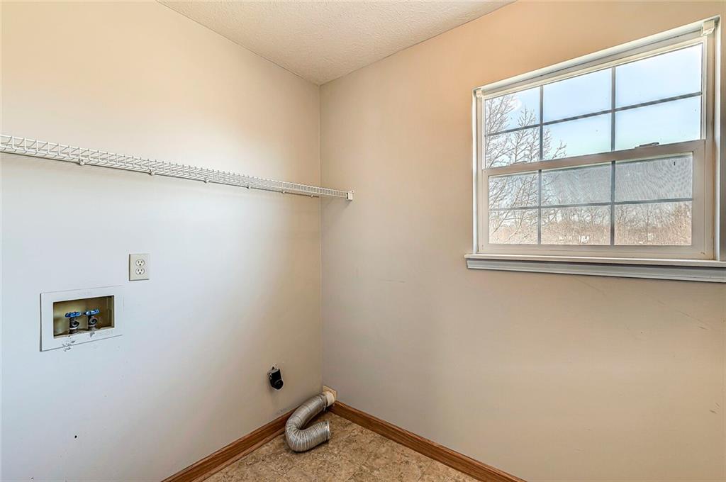 6322 Bearsdale Circle Indianapolis, IN 46236 - Photo 6 of 30