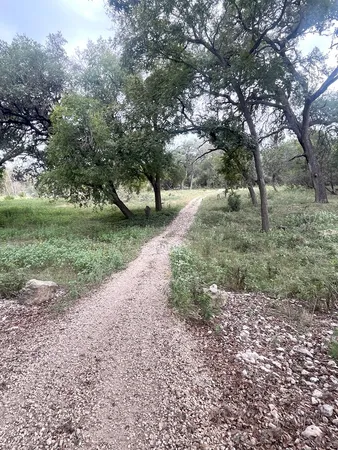 $345,000 | 143 Taff Place, Leakey, TX 78873
