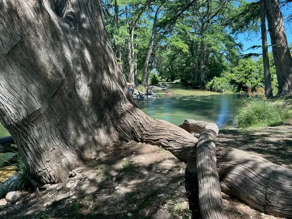 $345,000 | 143 Taff Place, Leakey, TX 78873