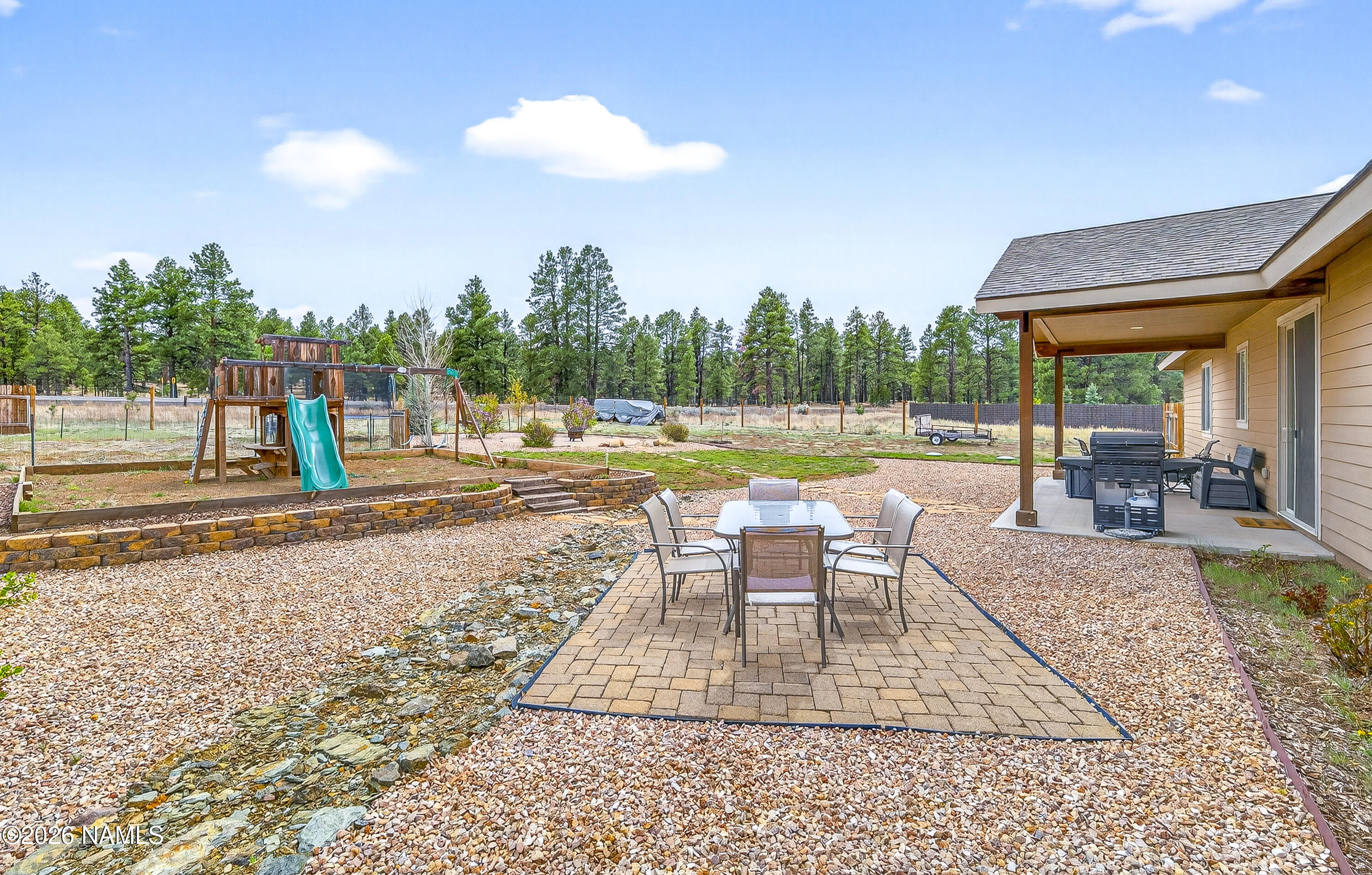 10418 Lundin Road Flagstaff, AZ 86004 - Photo 25 of 32 10418-lundin-road-flagstaff-az-usa-025