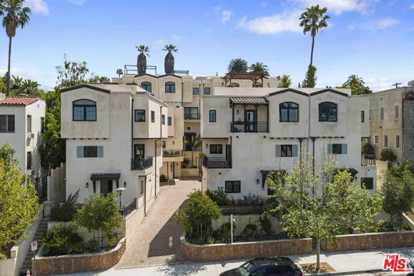 $6,500 | 738 Parkman Avenue, Los Angeles, CA 90026