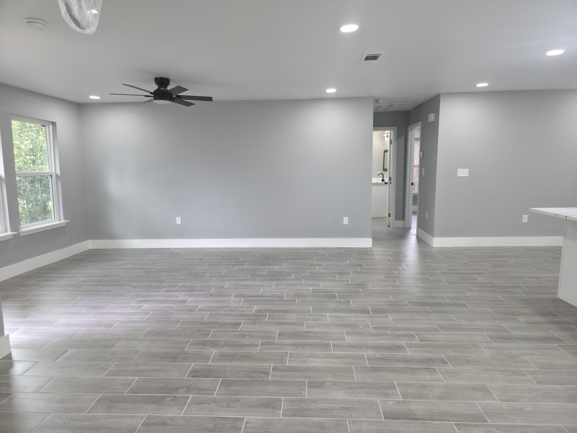3914 Southlawn Street Houston, TX 77021 - Photo 4 of 12