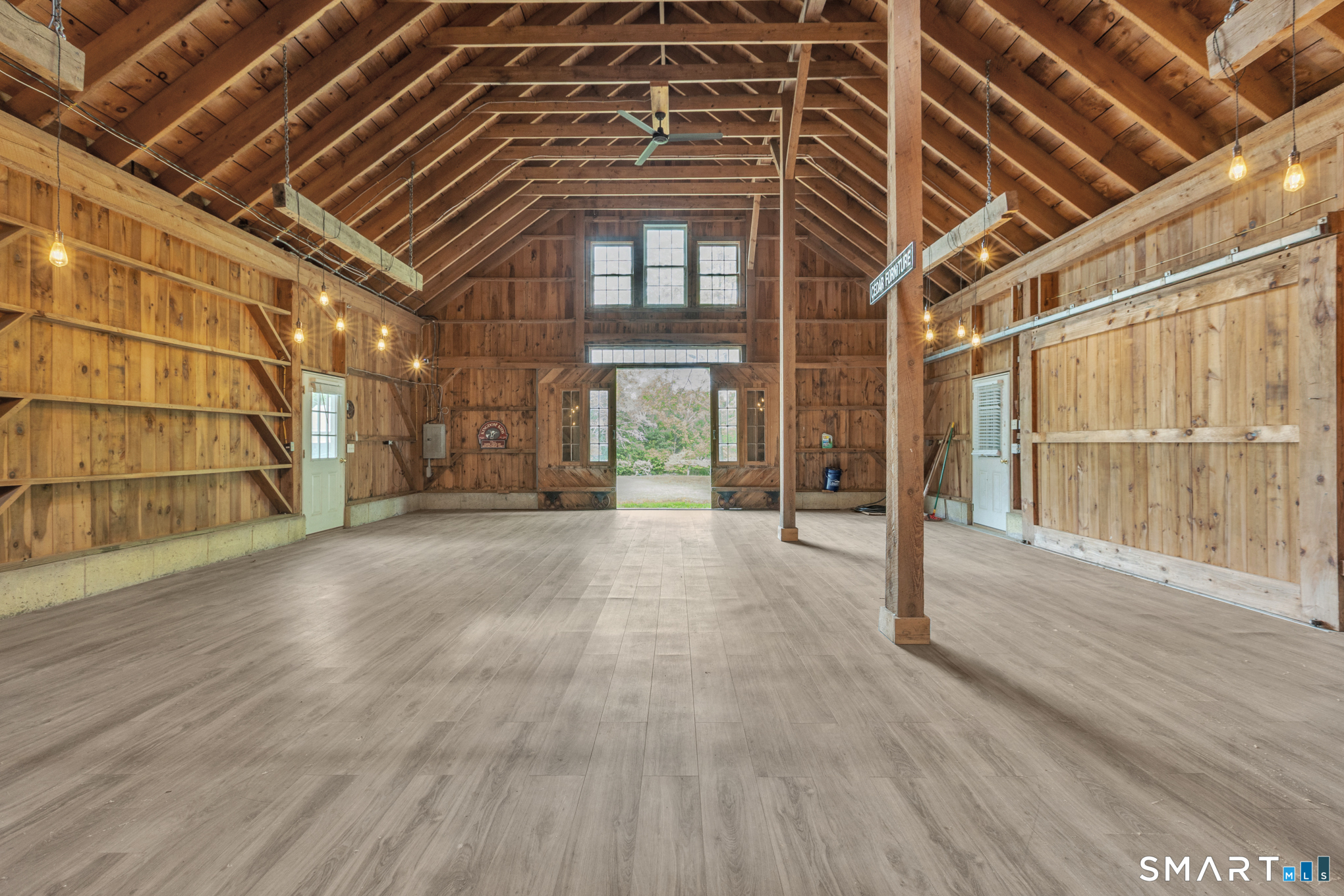 651 Cook Hill Road Killingly, CT 06239 - Photo 13 of 40