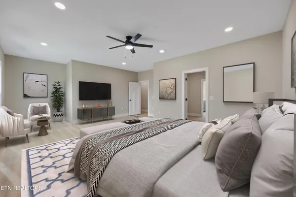 $499,000 | 1024 North Gay Street, Dandridge, TN 37725