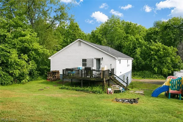 $170,000 | 600 Marshall Turrin Drive Southeast, New Philadelphia, OH 44663