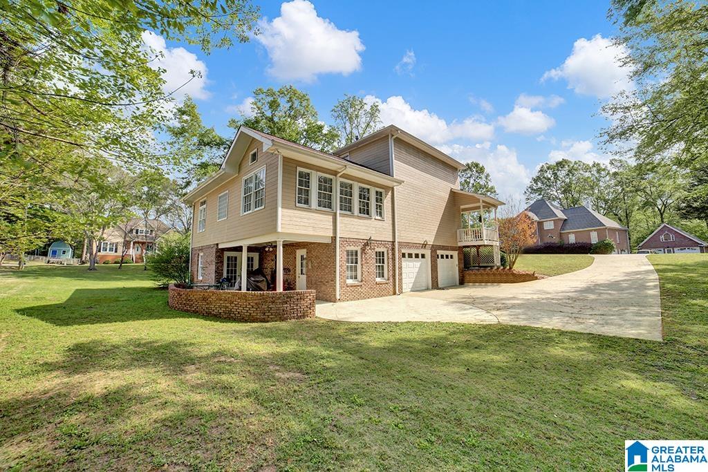 100 Indian Landing Road Pelham, AL 35124 - Photo 3 of 39