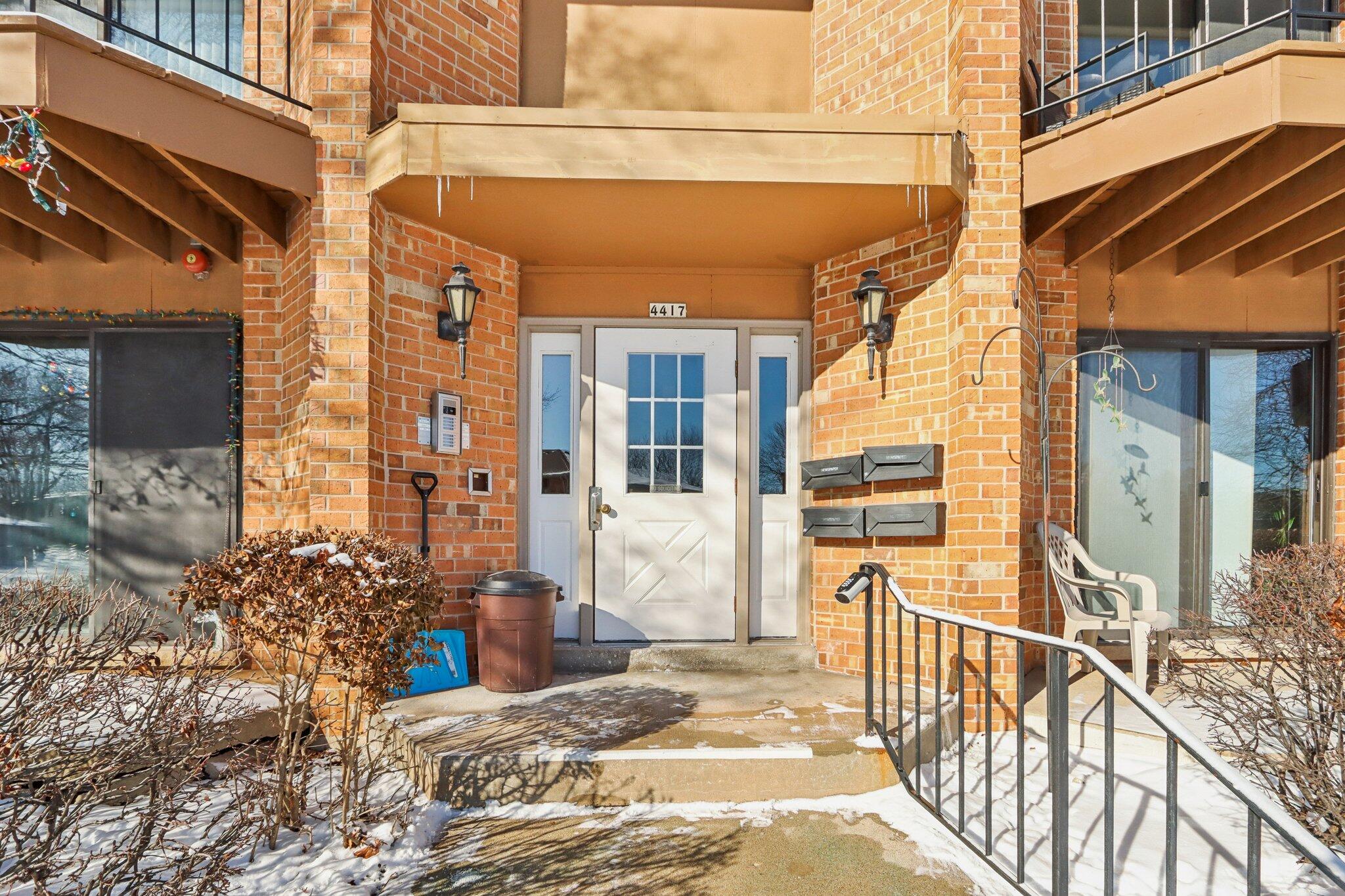 4417 South Green Ridge Circle, Unit G Greenfield, WI 53220 - Photo 2 of 34 Building Entry