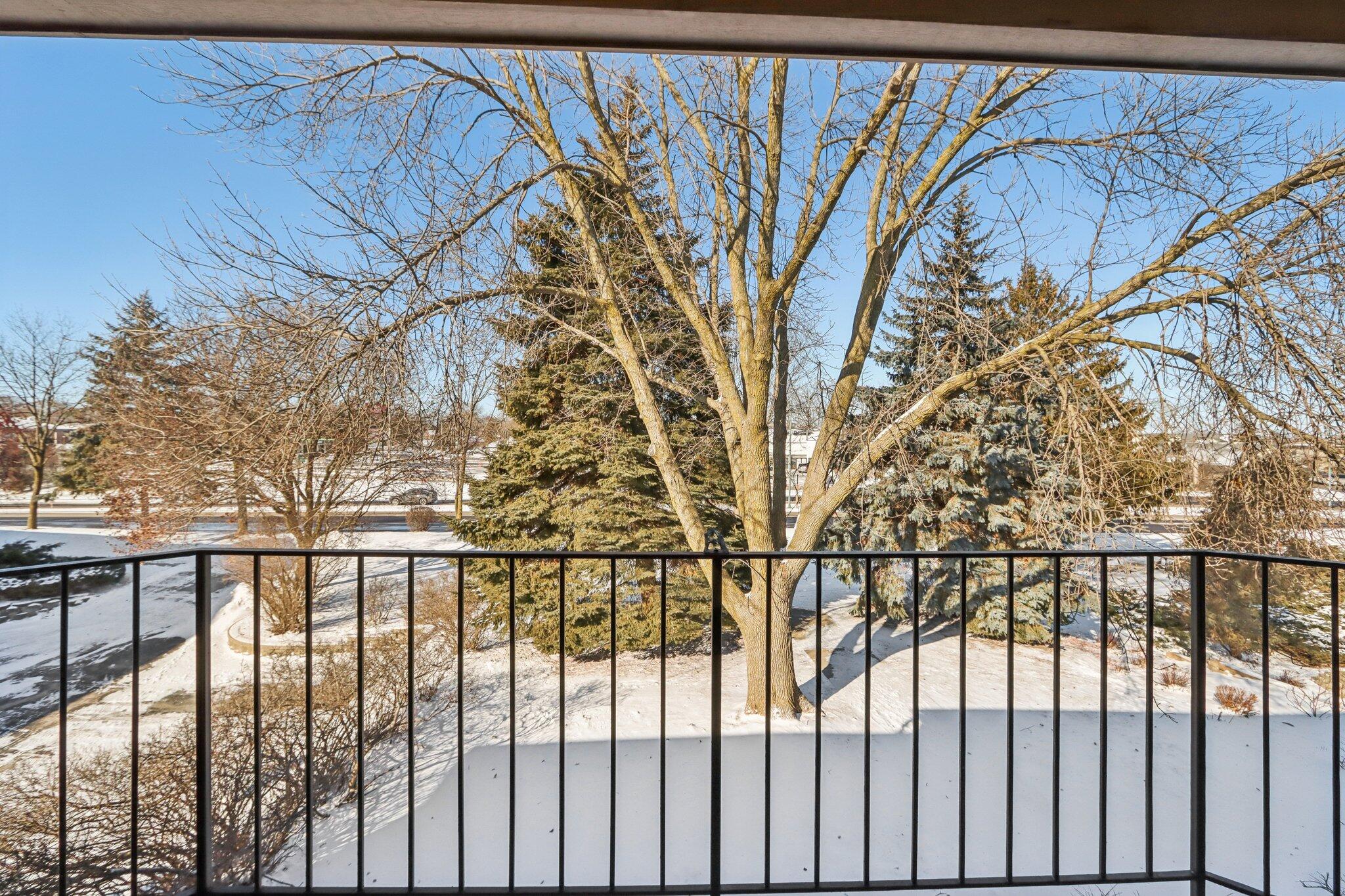 4417 South Green Ridge Circle, Unit G Greenfield, WI 53220 - Photo 33 of 34 Balcony View