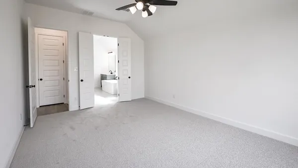 $474,900 | 618 Bay Breeze Drive, Kyle, TX 78640