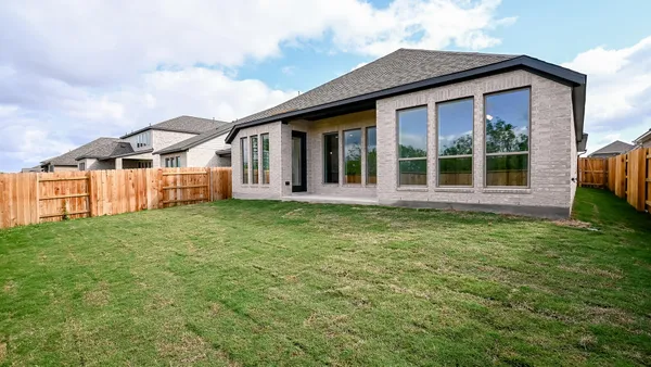 $474,900 | 618 Bay Breeze Drive, Kyle, TX 78640