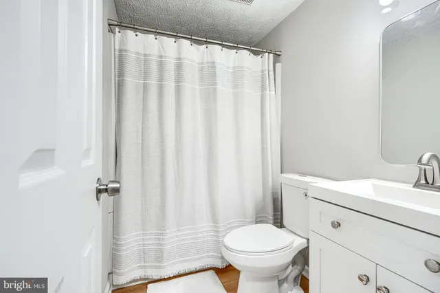 $2,200 | 422 Machias Place, Baltimore, MD 21220