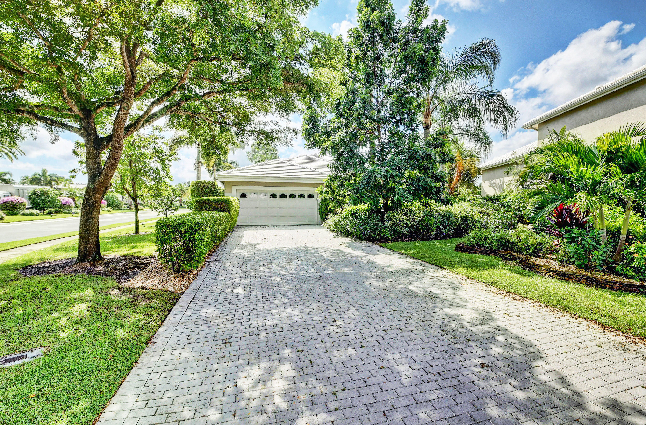 17281 Huntington Park Way Boca Raton, FL 33496 - Photo 32 of 34 Front Exterior