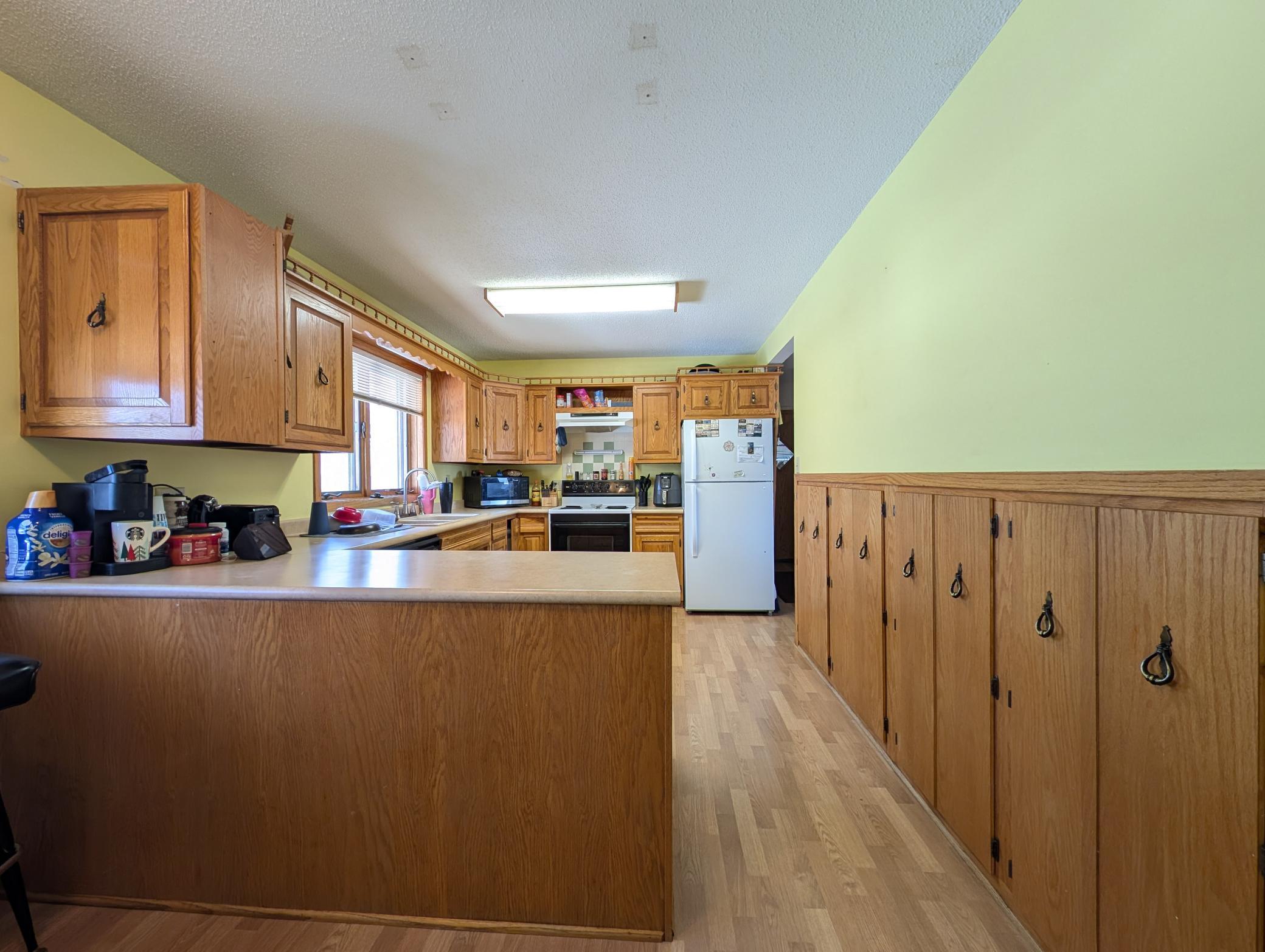 411 6th Avenue Southwest Perham, MN 56573 - Photo 14 of 30