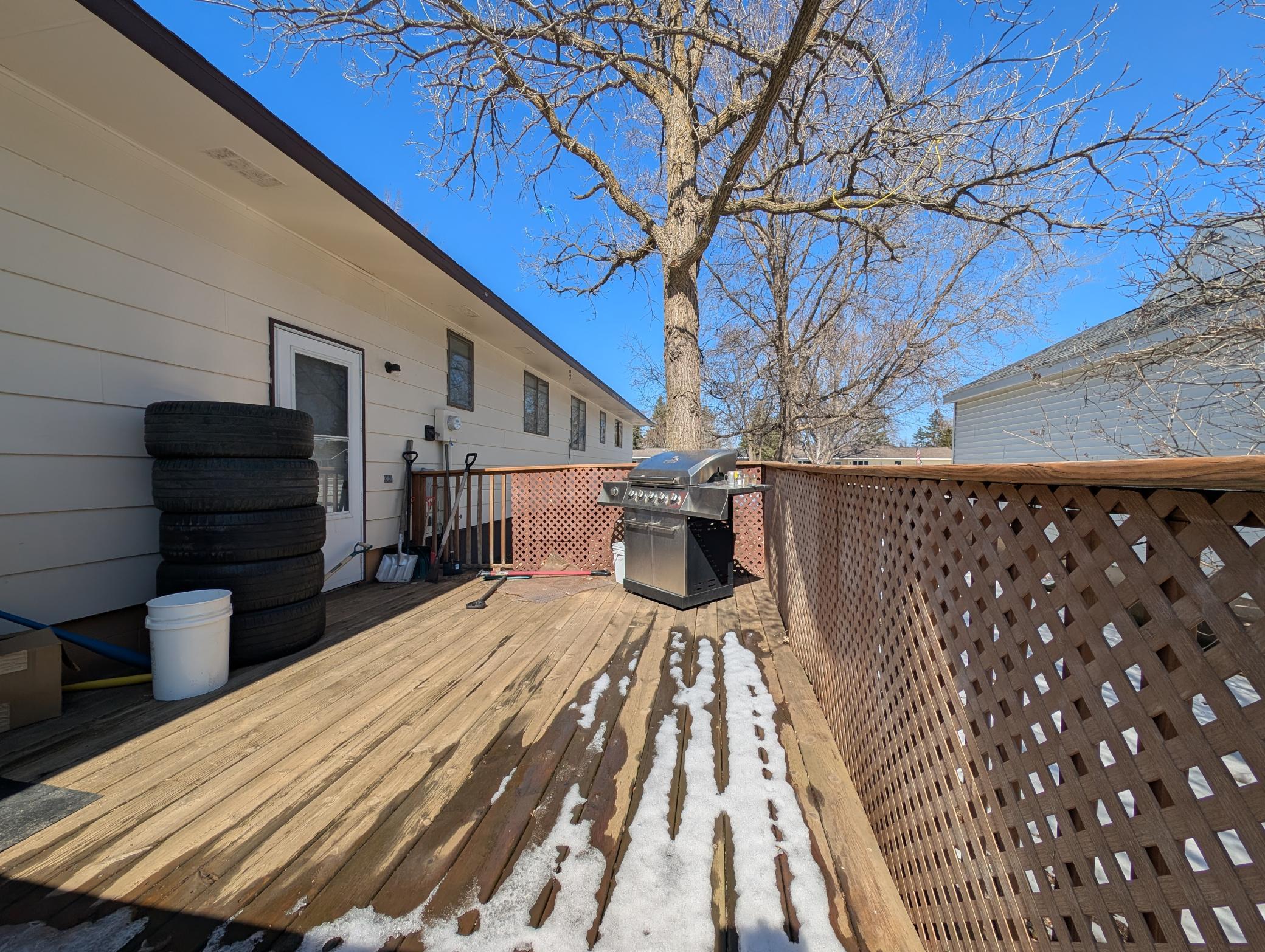 411 6th Avenue Southwest Perham, MN 56573 - Photo 4 of 30