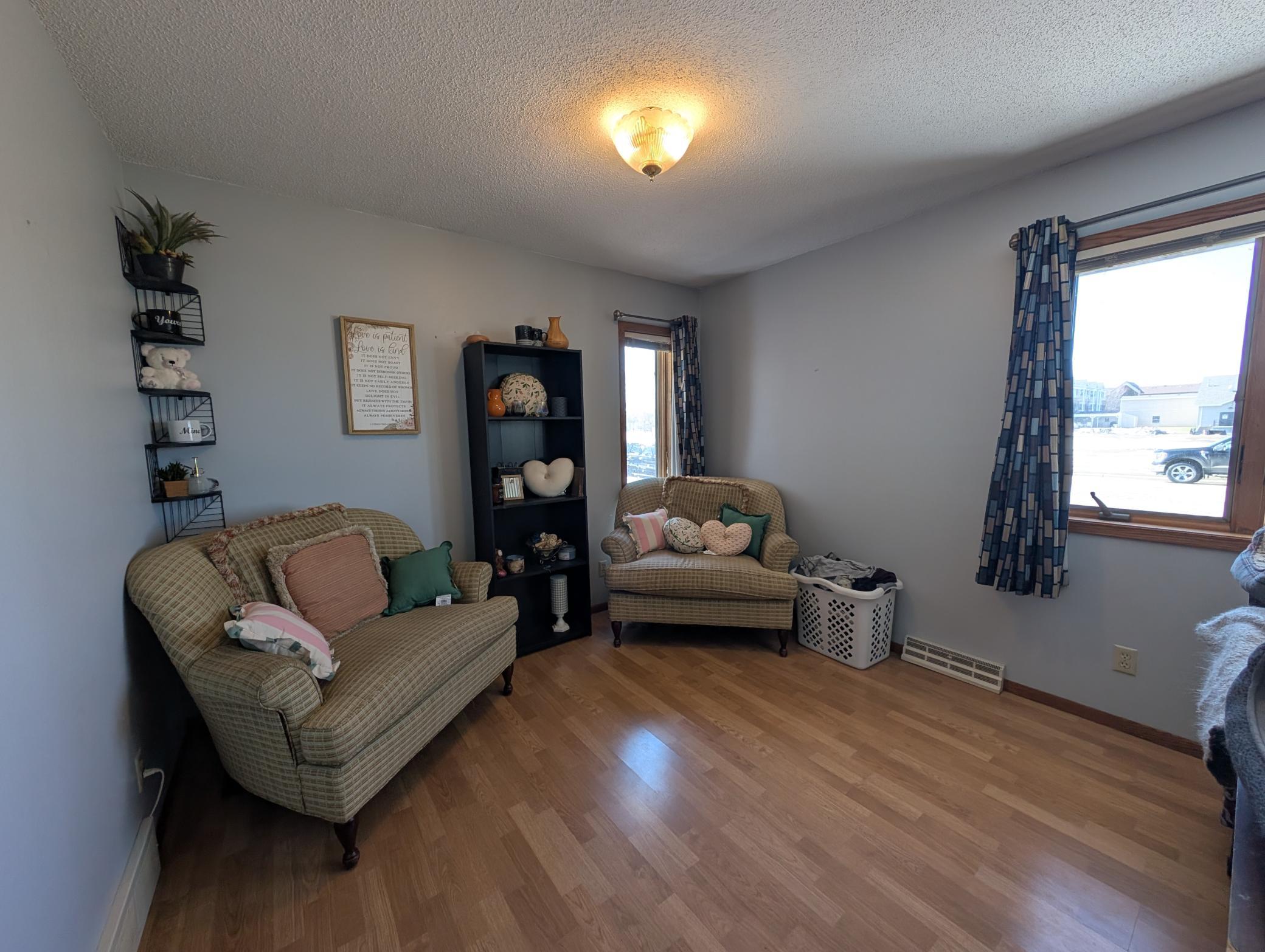 411 6th Avenue Southwest Perham, MN 56573 - Photo 7 of 30